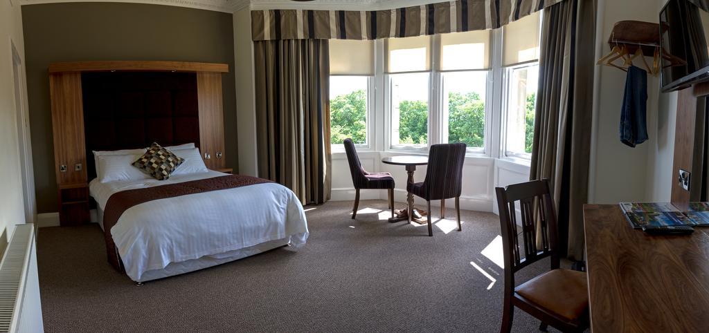 The Strathearn Hotel Dysart Buitenkant foto